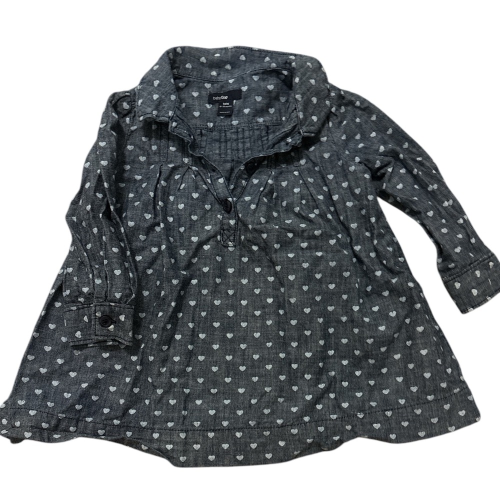 ⚡️5/$25 Sale⚡️ Baby Gap hearts chambray dress 18 - 24 months